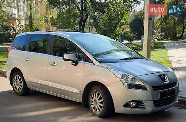 Peugeot 5008 2010 Peugeot 5008 2010