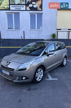 Peugeot 5008 2010 Peugeot 5008 2010