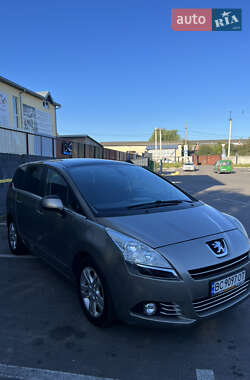 Мікровен Peugeot 5008 2010 в 