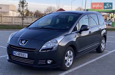 Peugeot 5008 2013
