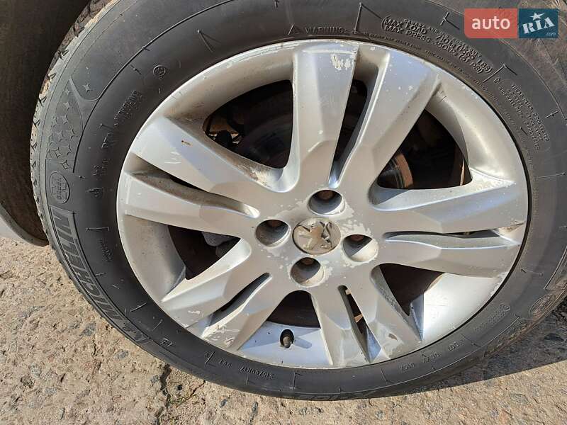 Мікровен Peugeot 5008 2009 в Чугуєві