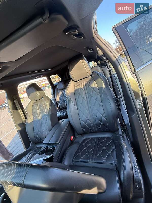 Позашляховик / Кросовер Peugeot 5008 2018 в Черкасах