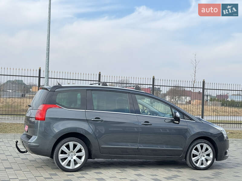 Микровэн Peugeot 5008 2011 в Ковеле
