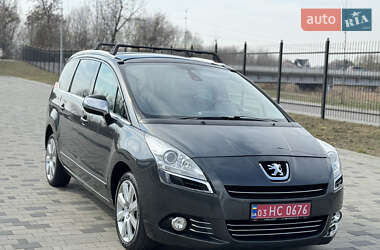 Мікровен Peugeot 5008 2011 в 