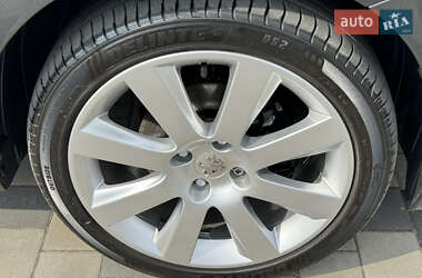 Мікровен Peugeot 5008 2011 в 