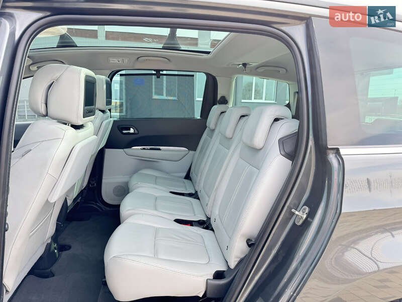 Микровэн Peugeot 5008 2011 в Ковеле