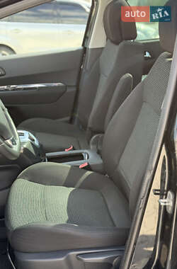Микровэн Peugeot 5008 2011 в 