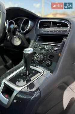 Микровэн Peugeot 5008 2011 в 