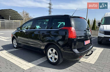 Микровэн Peugeot 5008 2011 в 