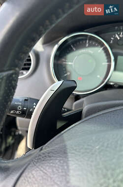Микровэн Peugeot 5008 2011 в 