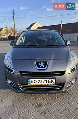 Мікровен Peugeot 5008 2012 в Василькові