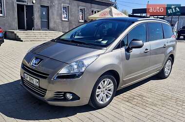 Peugeot 5008 2010 Peugeot 5008 2010