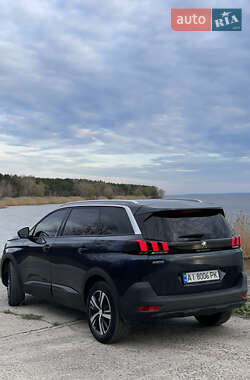 Внедорожник / Кроссовер Peugeot 5008 2018 в 