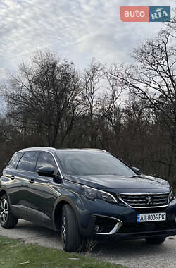 Внедорожник / Кроссовер Peugeot 5008 2018 в 