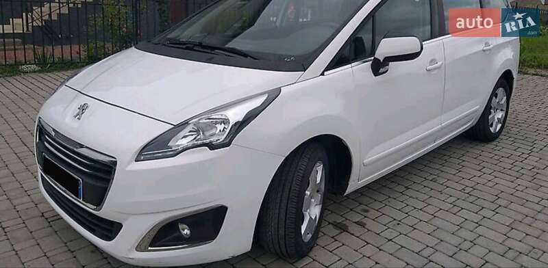 Мікровен Peugeot 5008 2016 в Чернівцях