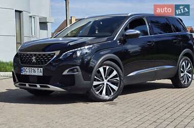 Позашляховик / Кросовер Peugeot 5008 2019 в 