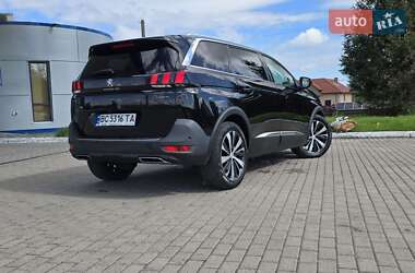Позашляховик / Кросовер Peugeot 5008 2019 в 