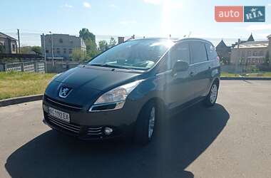 Микровэн Peugeot 5008 2010 в 