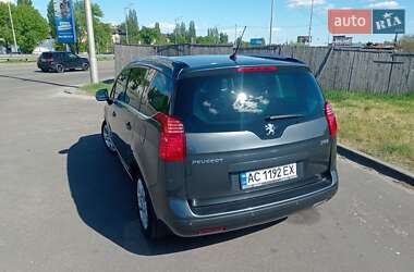 Микровэн Peugeot 5008 2010 в 