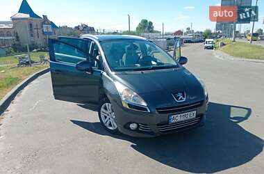 Микровэн Peugeot 5008 2010 в 