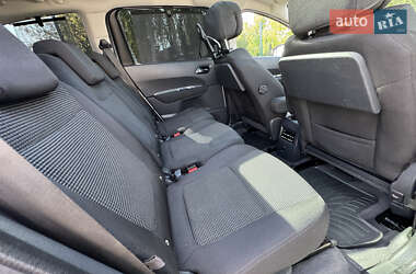 Микровэн Peugeot 5008 2012 в 