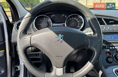Микровэн Peugeot 5008 2012 в 