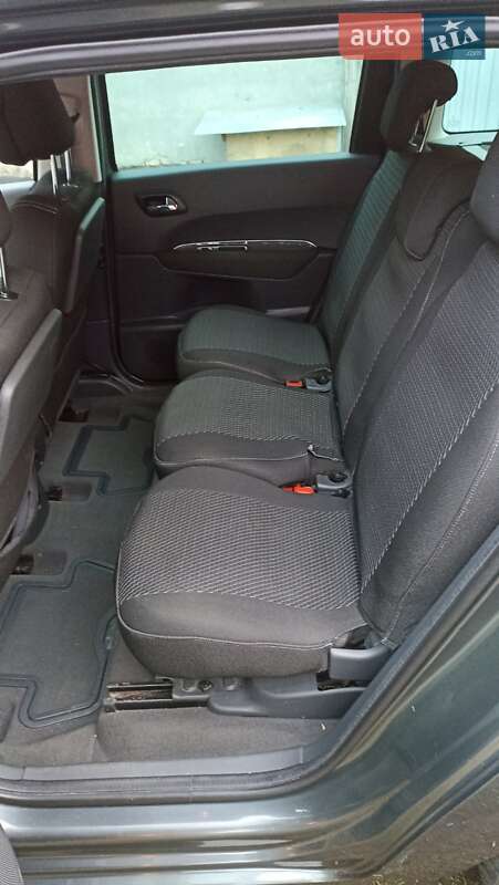 Мікровен Peugeot 5008 2010 в Золочеві