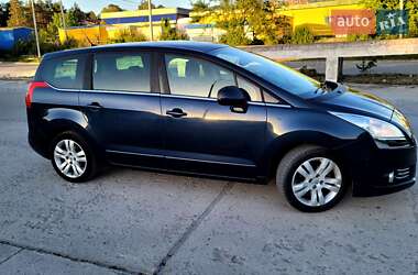 Микровэн Peugeot 5008 2009 в 