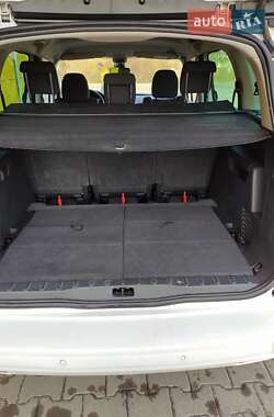 Микровэн Peugeot 5008 2016 в 