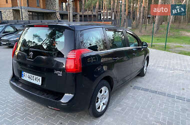 Микровэн Peugeot 5008 2011 в Киеве