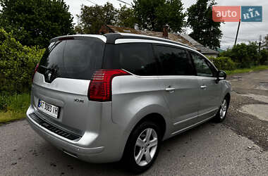 Мікровен Peugeot 5008 2011 в 