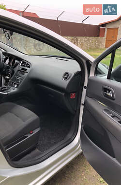 Микровэн Peugeot 5008 2009 в 