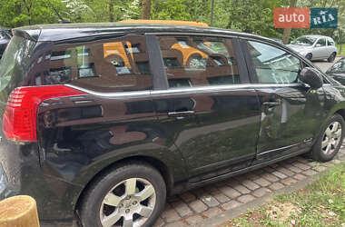 Peugeot 5008 2011 Peugeot 5008 2011