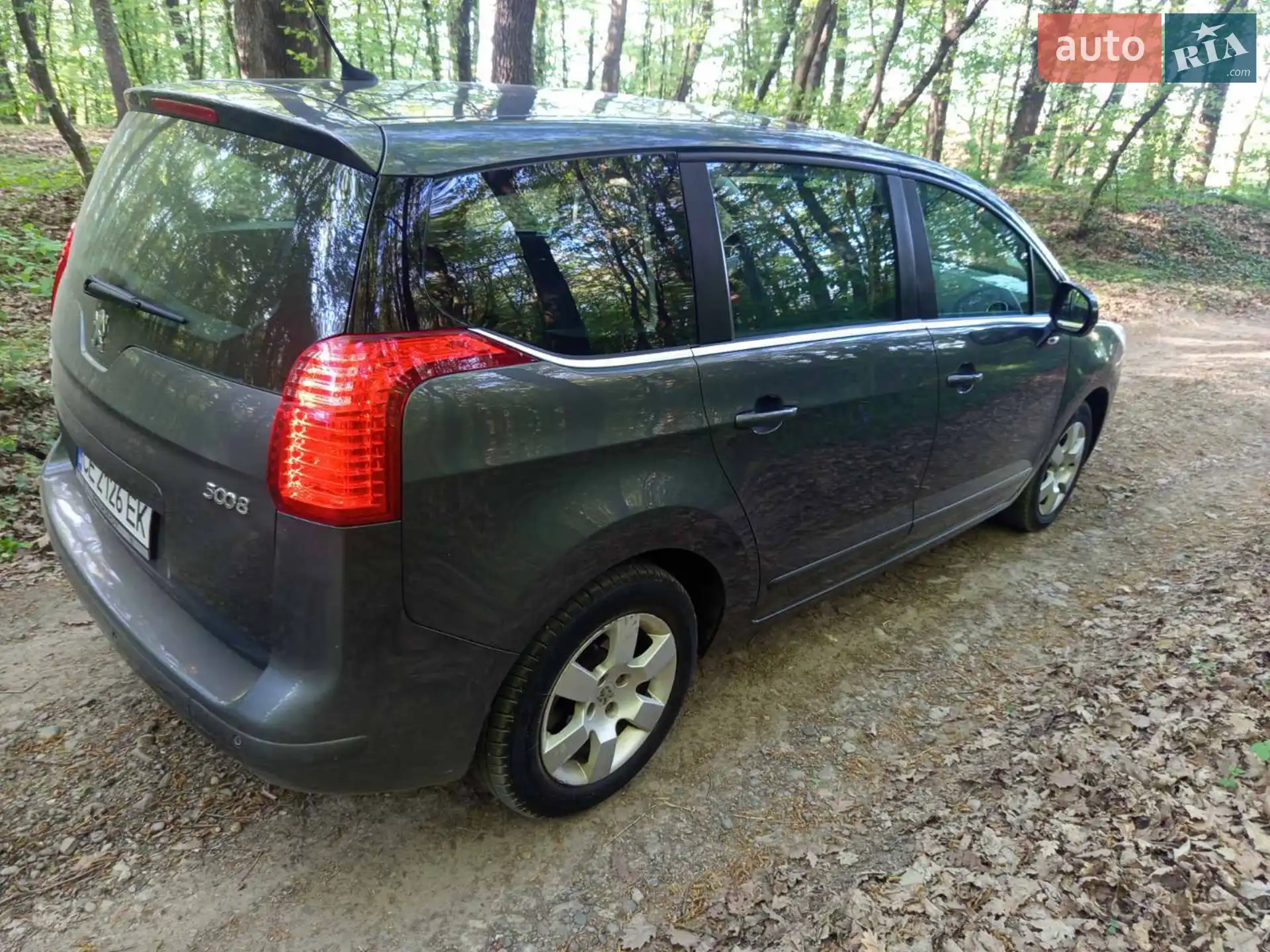 2010 Peugeot 5008 - мініатюра 25