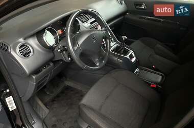 Мікровен Peugeot 5008 2009 в 