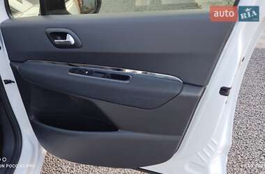 Мікровен Peugeot 5008 2014 в 