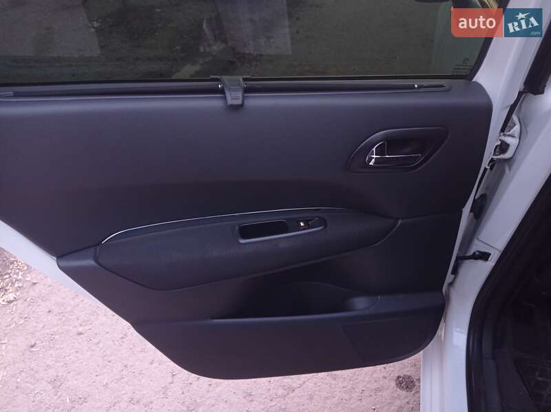 Микровэн Peugeot 5008 2011 в Кропивницком