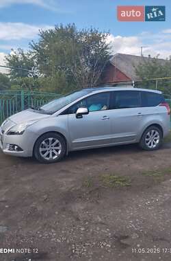 Мікровен Peugeot 5008 2010 в Деражні