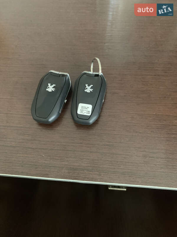 Внедорожник / Кроссовер Peugeot 5008 2021 в Бобрке фото 17 Внедорожник / Кроссовер Peugeot 5008 2021 в Бобрке