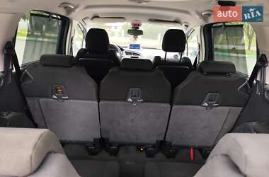 Микровэн Peugeot 5008 2010 в 