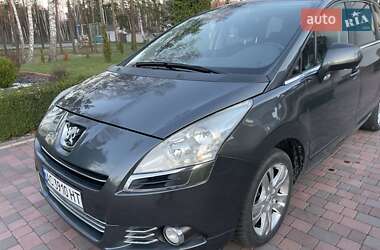 Микровэн Peugeot 5008 2010 в 