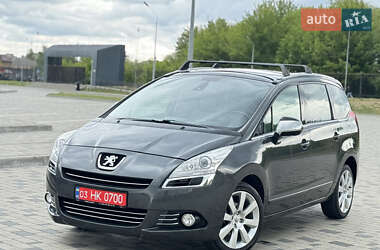 Мікровен Peugeot 5008 2011 в 