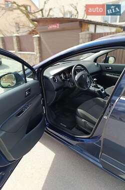 Мікровен Peugeot 5008 2010 в 