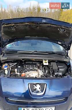 Мікровен Peugeot 5008 2010 в 