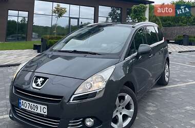 Мікровен Peugeot 5008 2011 в Ужгороді