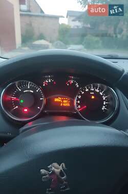 Мікровен Peugeot 5008 2009 в 