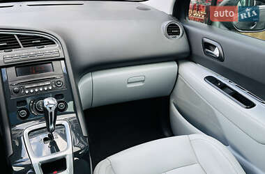 Микровэн Peugeot 5008 2010 в 