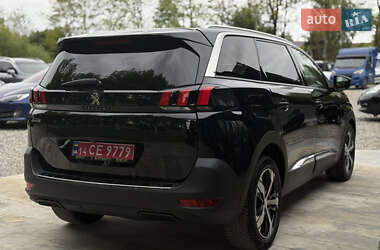 Внедорожник / Кроссовер Peugeot 5008 2019 в 