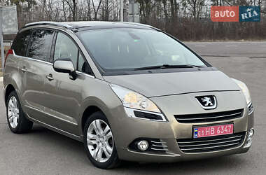Мікровен Peugeot 5008 2012 в Дубні