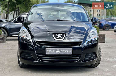 Микровэн Peugeot 5008 2013 в 